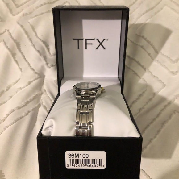 TFX by Bulova ladies watch - Picture 3 of 5